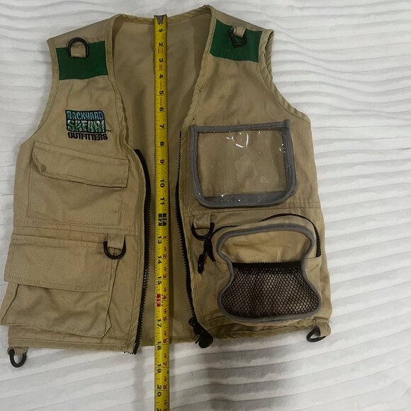 Backyard Safari Cargo Vest with Binoculars - Picture 4 of 6